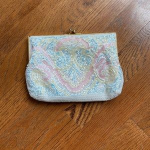 Gorgeous beaded Andre Cellin clutch. Also comes with a gold strap.